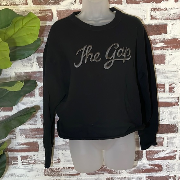 GAP Sweaters - Sweater